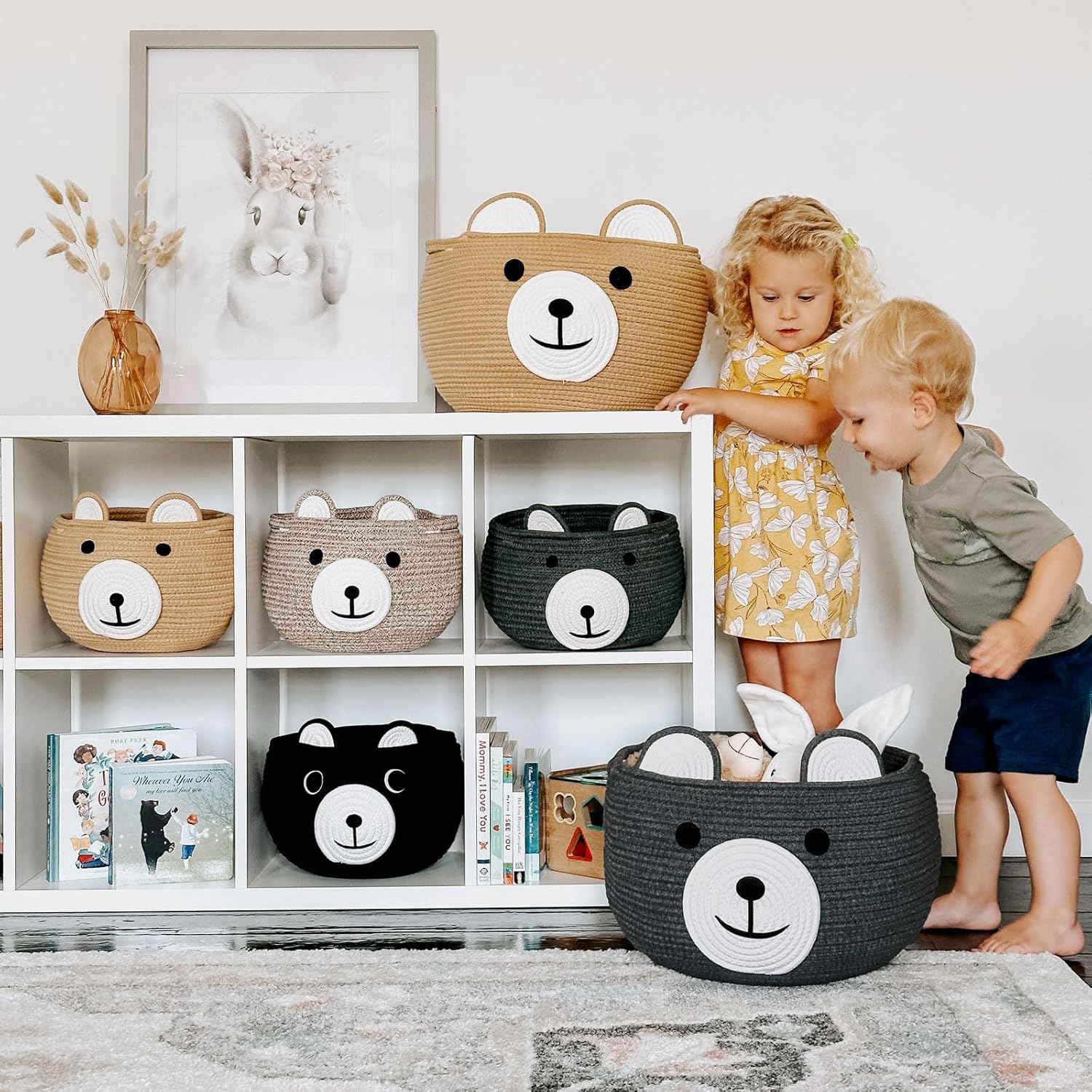 Baby Basket for Nursery, Bear  - Baby Nursery Images Free recensione e prezzo