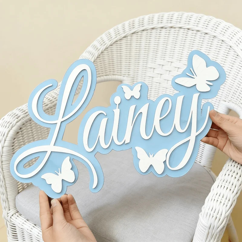 Blue Baby Name Sign with White - Baby Nursery Sign recensione e prezzo