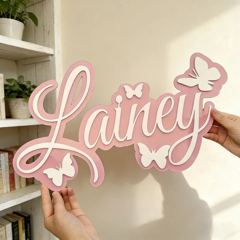 Blue Baby Name Sign with White - Baby Nursery Sign recensione e prezzo