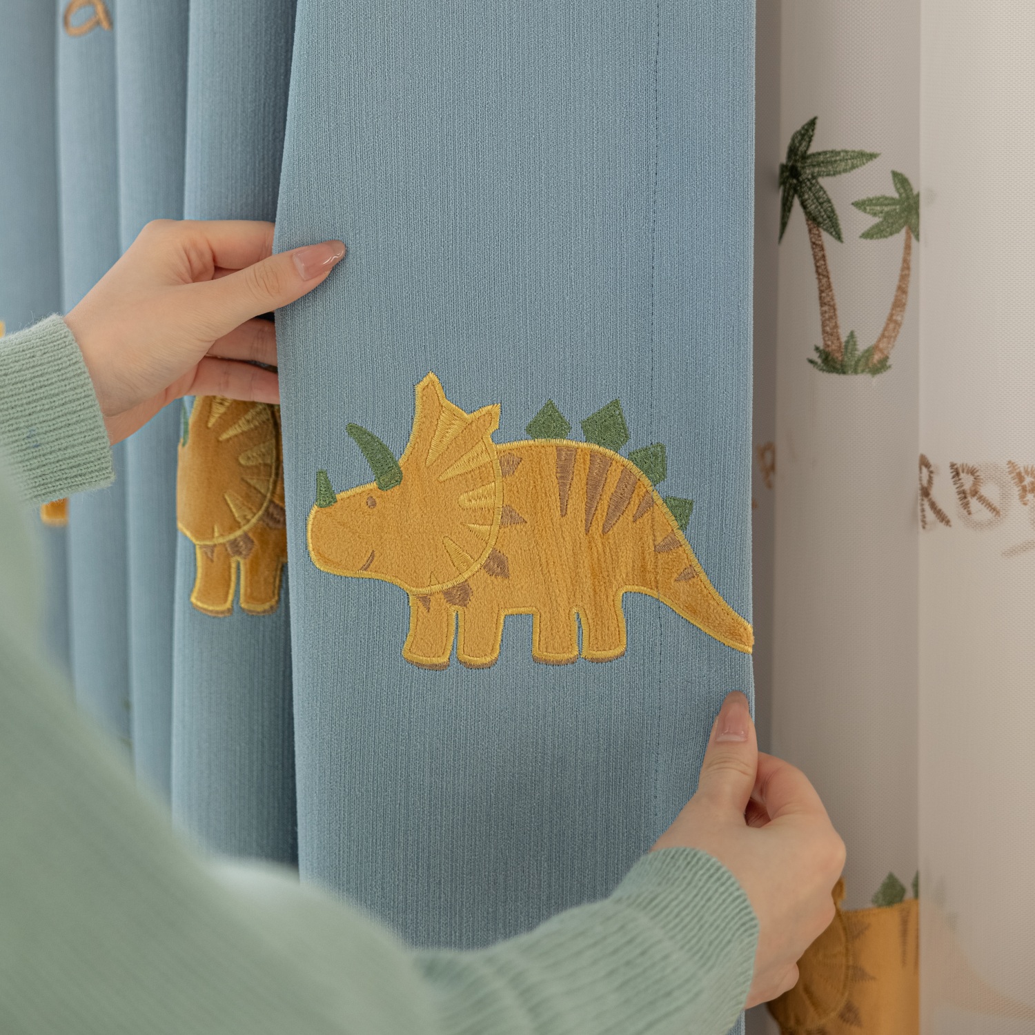 Blue Cartoon Dinosaur Kids Bla - Baby Nursery Curtains recensione e prezzo