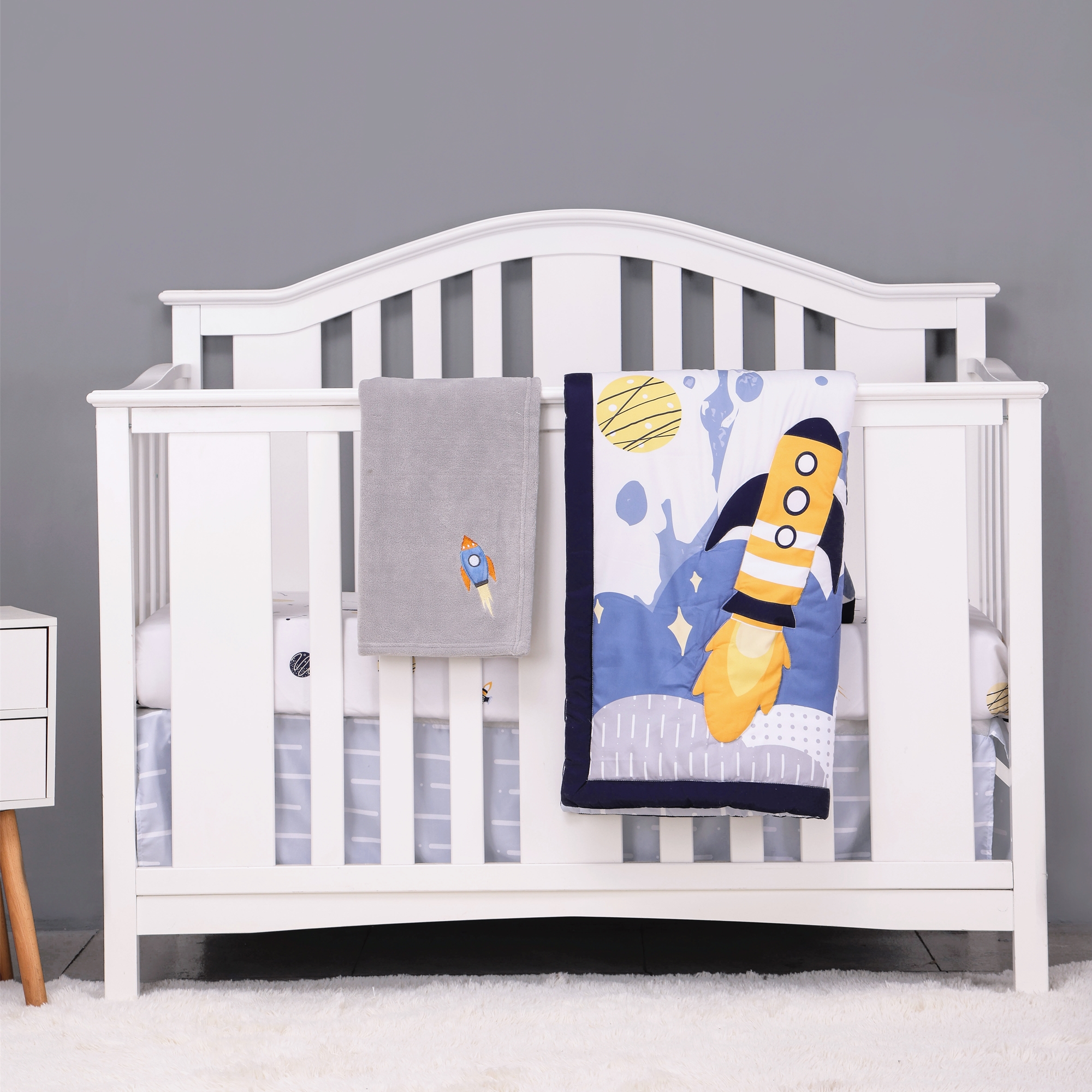 4Pcs Aviation Nursery Crib Bed - Baby Nursery Bedding recensione e prezzo