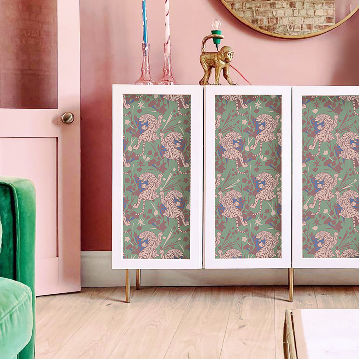 Woodland Tiger Peel and Stick  - Baby Nursery Peel And Stick Wallpaper recensione e prezzo